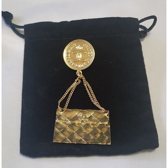 US Based Authentic Vintage CHANEL Hanging Double Flap Purse Brooch Pin wGift Bag - Picture 7 of 7
